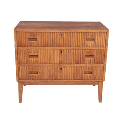 #1559 Chest