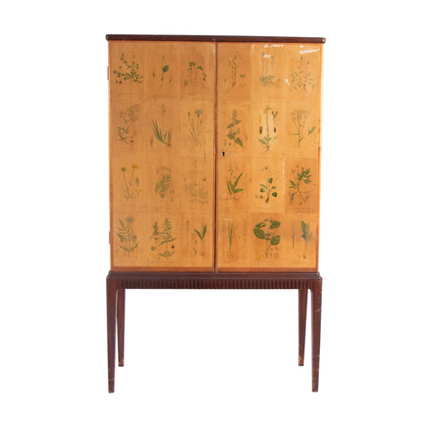 #170 Cabinet in Flora