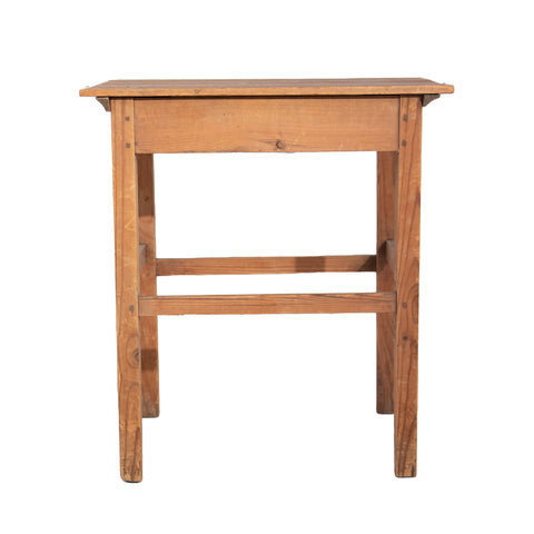 #70 Small Pine Table