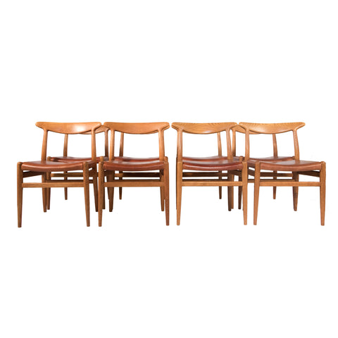 #1186 Set of 8 Dining Chairs by Hans Wegner